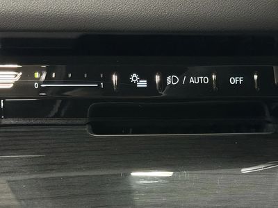 2026 BMW 5 Series - Photo 35