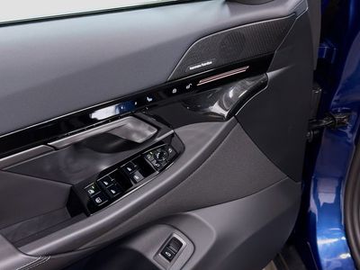 2026 BMW 5 Series - Photo 22