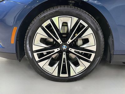 2026 BMW 5 Series - Photo 42
