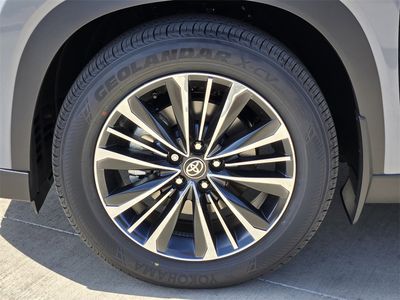 2026 Toyota Grand Highlander Hybrid - Photo 7