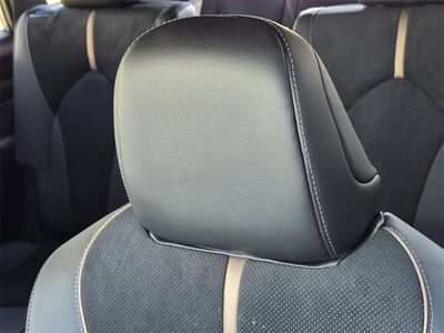 2026 Toyota Grand Highlander Hybrid - Photo 17