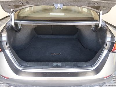 2024 Nissan Sentra — photo 11 view