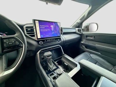 2025 Toyota Sequoia — photo 30 view