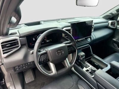 2025 Toyota Sequoia — photo 28 view