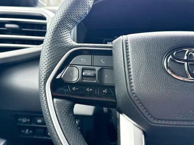 2025 Toyota Sequoia — photo 40 view