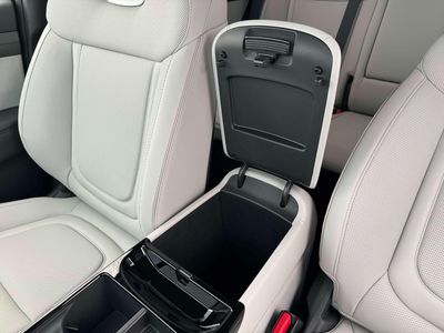2026 Hyundai Tucson Hybrid - Photo 18