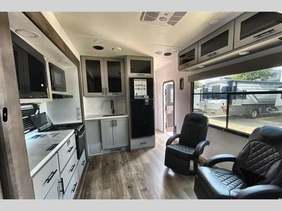 2026 Alliance RV Valor All-Access - Photo 8