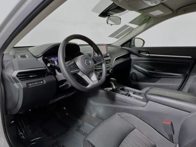 2022 Nissan Altima — photo 27 view