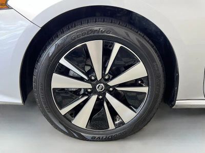 2022 Nissan Altima — photo 11 view