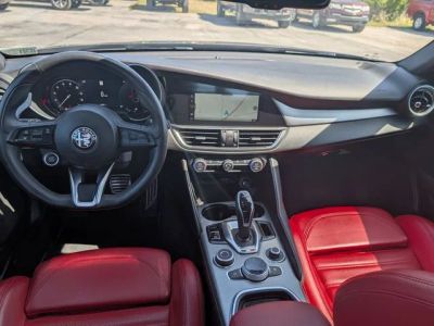2024 Alfa Romeo Giulia - Photo 21