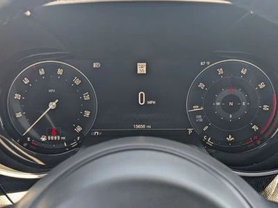 2024 Alfa Romeo Giulia - Photo 15