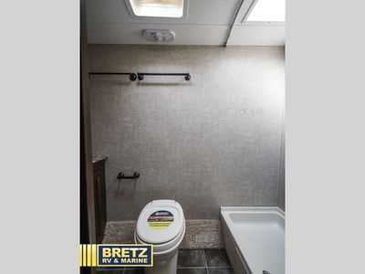 2015 Keystone RV Hideout Single Axle - Photo 15