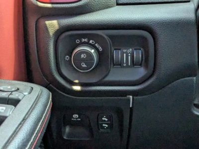 2025 Ram 1500 — photo 18 view