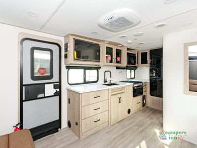 2026 Grand Design Imagine XLS - Photo 11