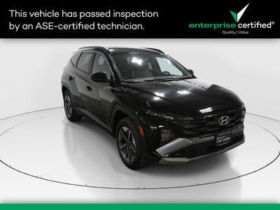 2025 Hyundai Tucson SEL AWD — front three-quarter view
