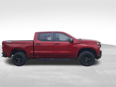 2021 Chevrolet Silverado 1500 — engine compartment view