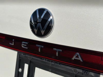 2026 Volkswagen Jetta — photo 11 view