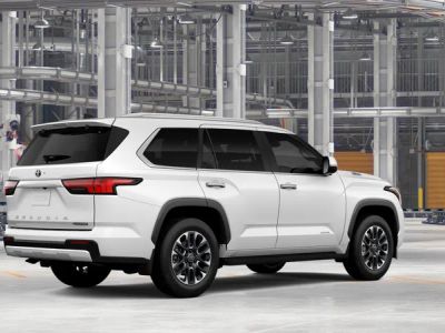 2026 Toyota Sequoia - Photo 10