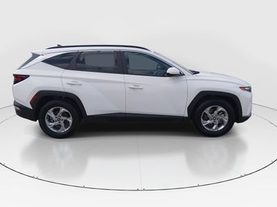 2024 Hyundai Tucson — photo 8 view