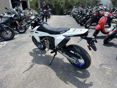 2025 Suzuki DR-Z4SM - Photo 4