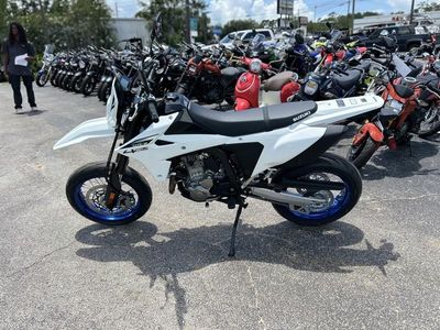 2025 Suzuki DR-Z4SM - Photo 8
