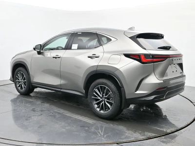 2026 Lexus NX - Photo 3