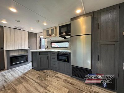 2025 Dutchmen Aspen Trail LE - Photo 10