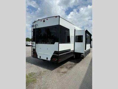 2026 Brinkley RV Model Z - Photo 6