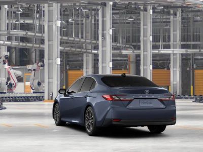 2026 Toyota Camry - Photo 7