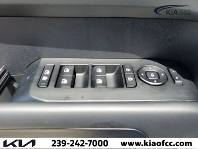 2027 Kia Telluride — photo 17 view