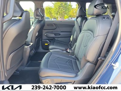 2027 Kia Telluride Hybrid - Photo 13