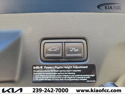 2027 Kia Telluride Hybrid - Photo 12