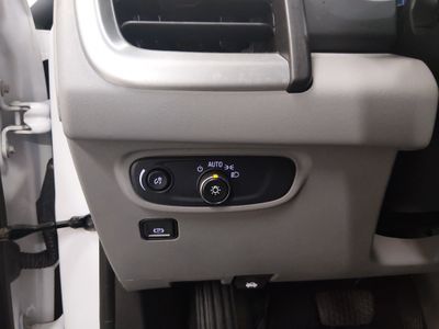2024 GMC Terrain — photo 13 view