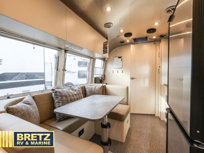 2023 Airstream Flying Cloud - Photo 12