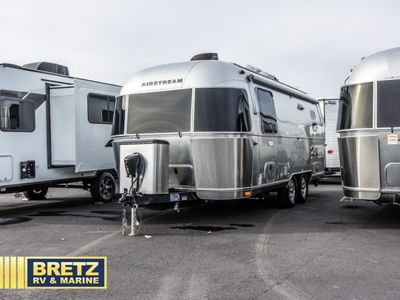 2023 Airstream Flying Cloud - Photo 2