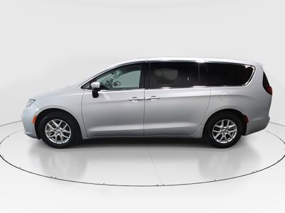 2023 Chrysler Pacifica — interior view