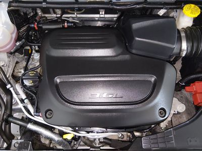2023 Chrysler Pacifica — photo 9 view