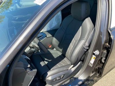 2027 BMW 5 Series — photo 11 view
