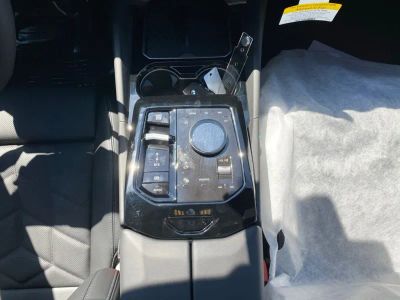 2027 BMW 5 Series — photo 10 view