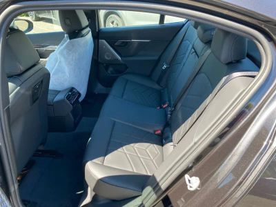 2027 BMW 5 Series — photo 7 view