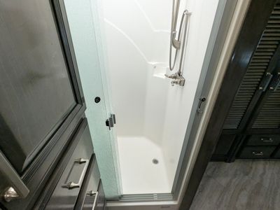 2021 Fleetwood Southwind - Photo 4