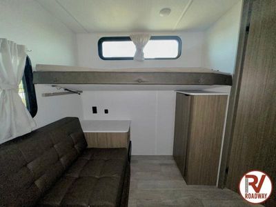 2025 Wildwood X-Lite 28VBXLX — photo 31 view