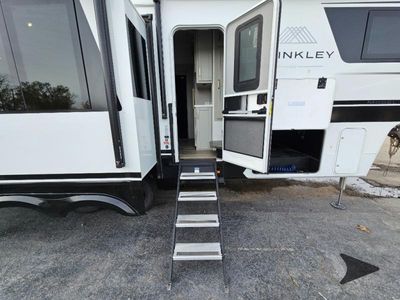 2024 Brinkley Model Z - Photo 19