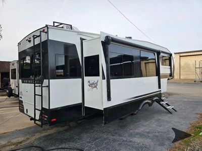 2024 Brinkley Model Z - Photo 8