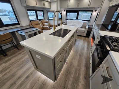 2024 Brinkley Model Z - Photo 25