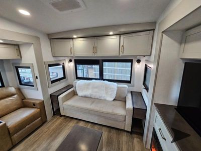 2024 Brinkley Model Z - Photo 47