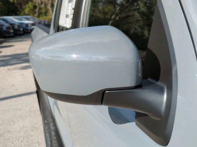 2026 Nissan Frontier — photo 11 view
