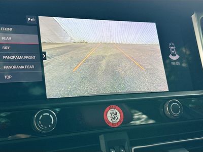 2023 Porsche Macan - Photo 14