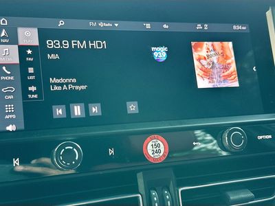 2023 Porsche Macan - Photo 15
