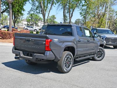 2026 Toyota Tacoma - Photo 2